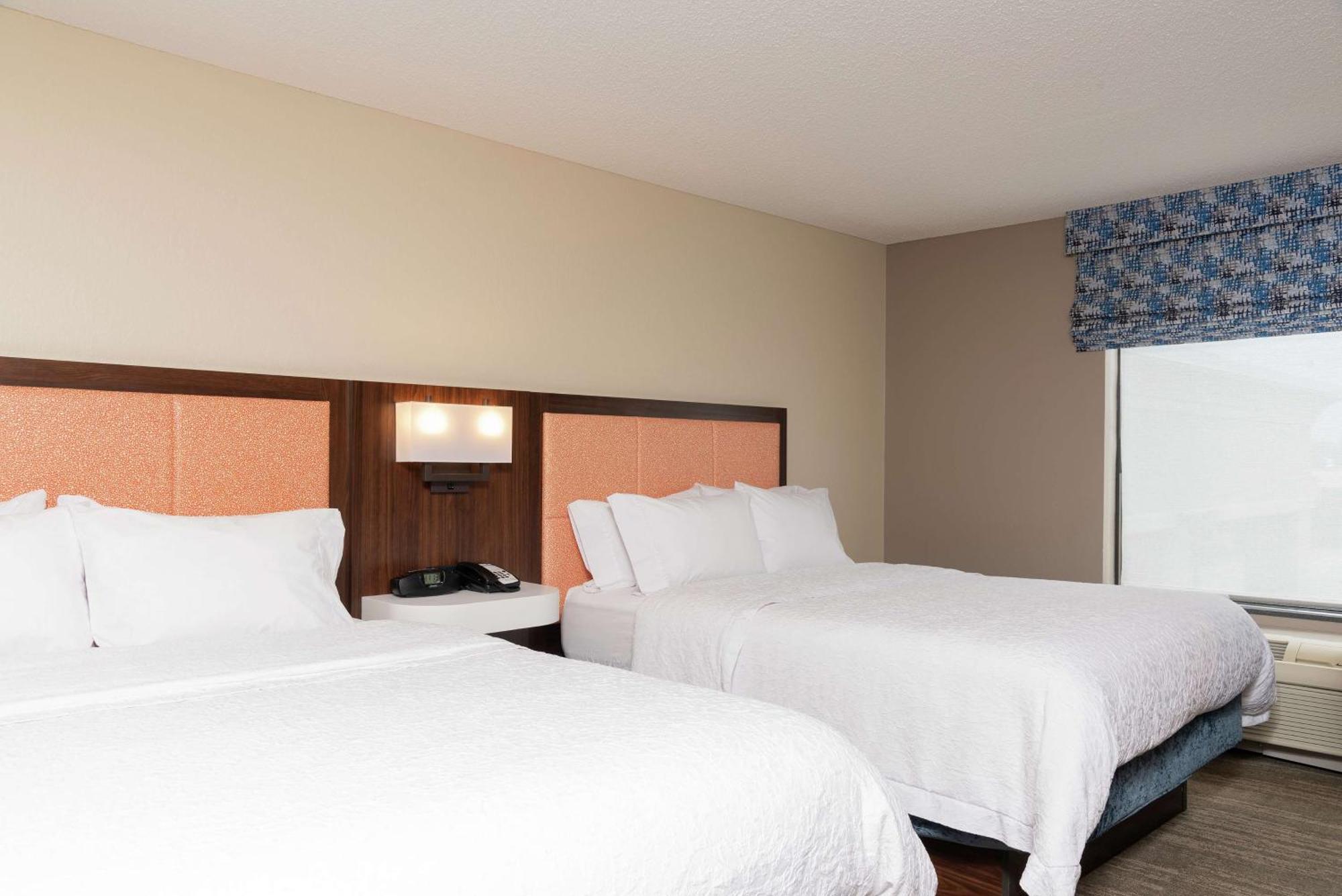 Hampton Inn Warsaw Extérieur photo