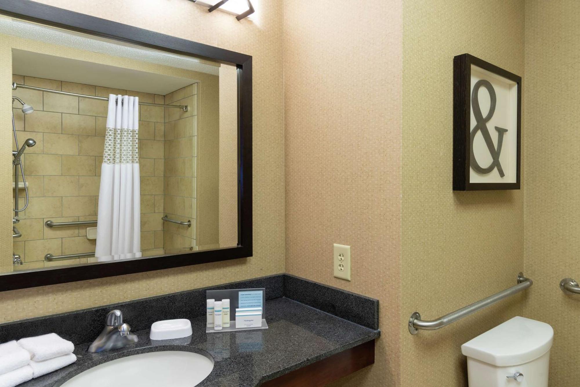 Hampton Inn Warsaw Extérieur photo