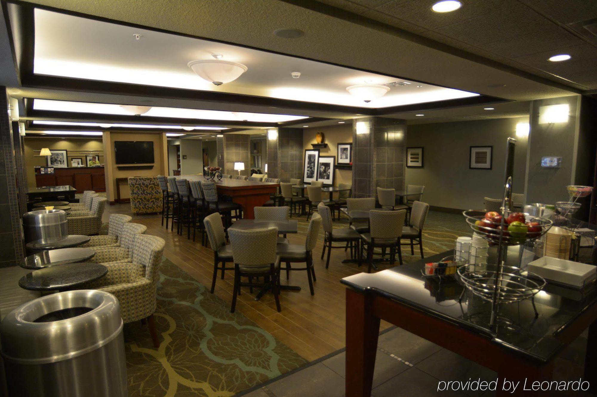 Hampton Inn Warsaw Extérieur photo