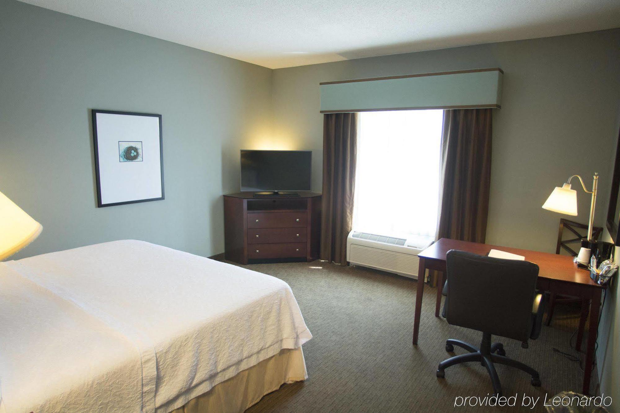 Hampton Inn Warsaw Extérieur photo