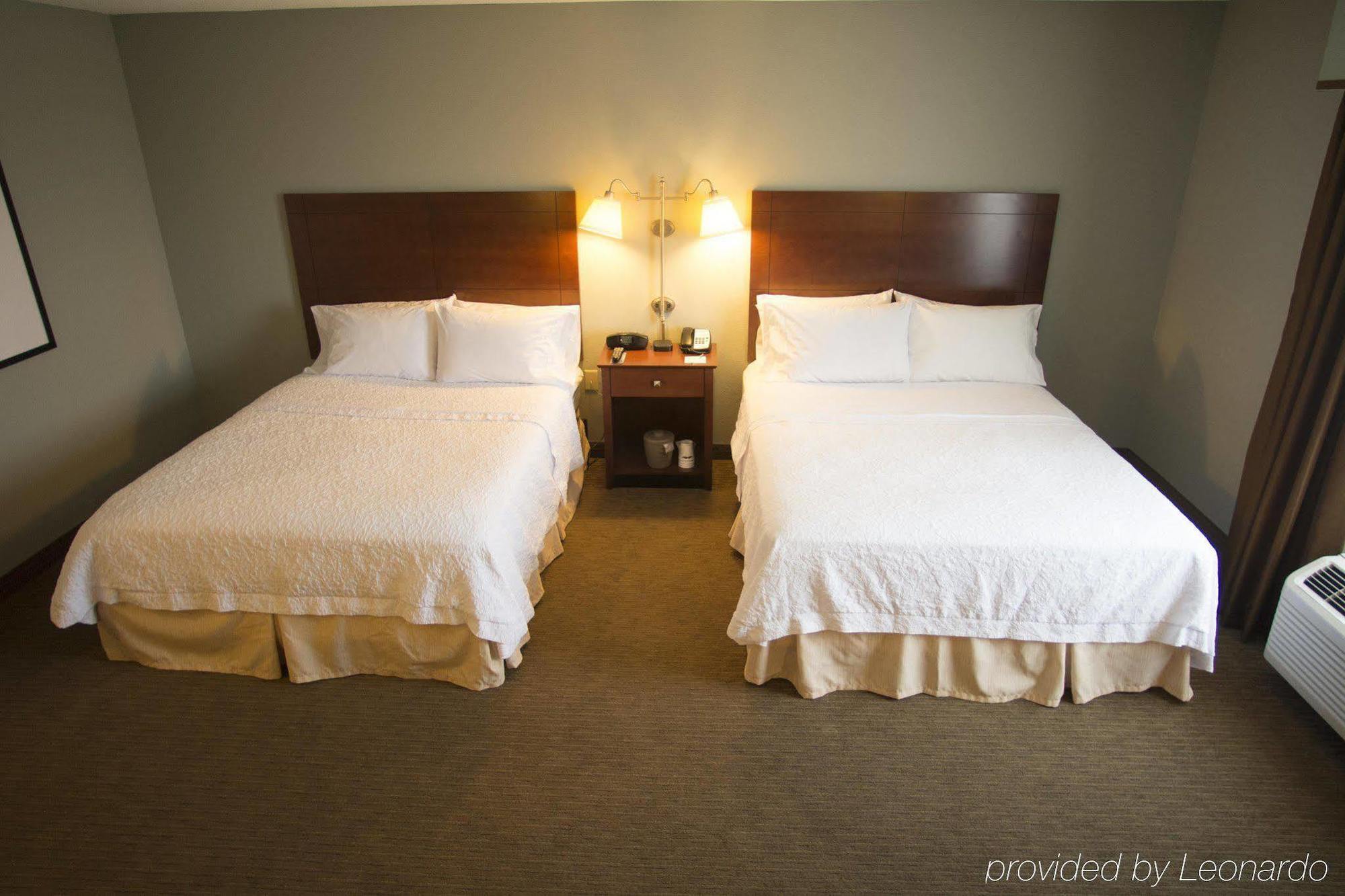 Hampton Inn Warsaw Extérieur photo