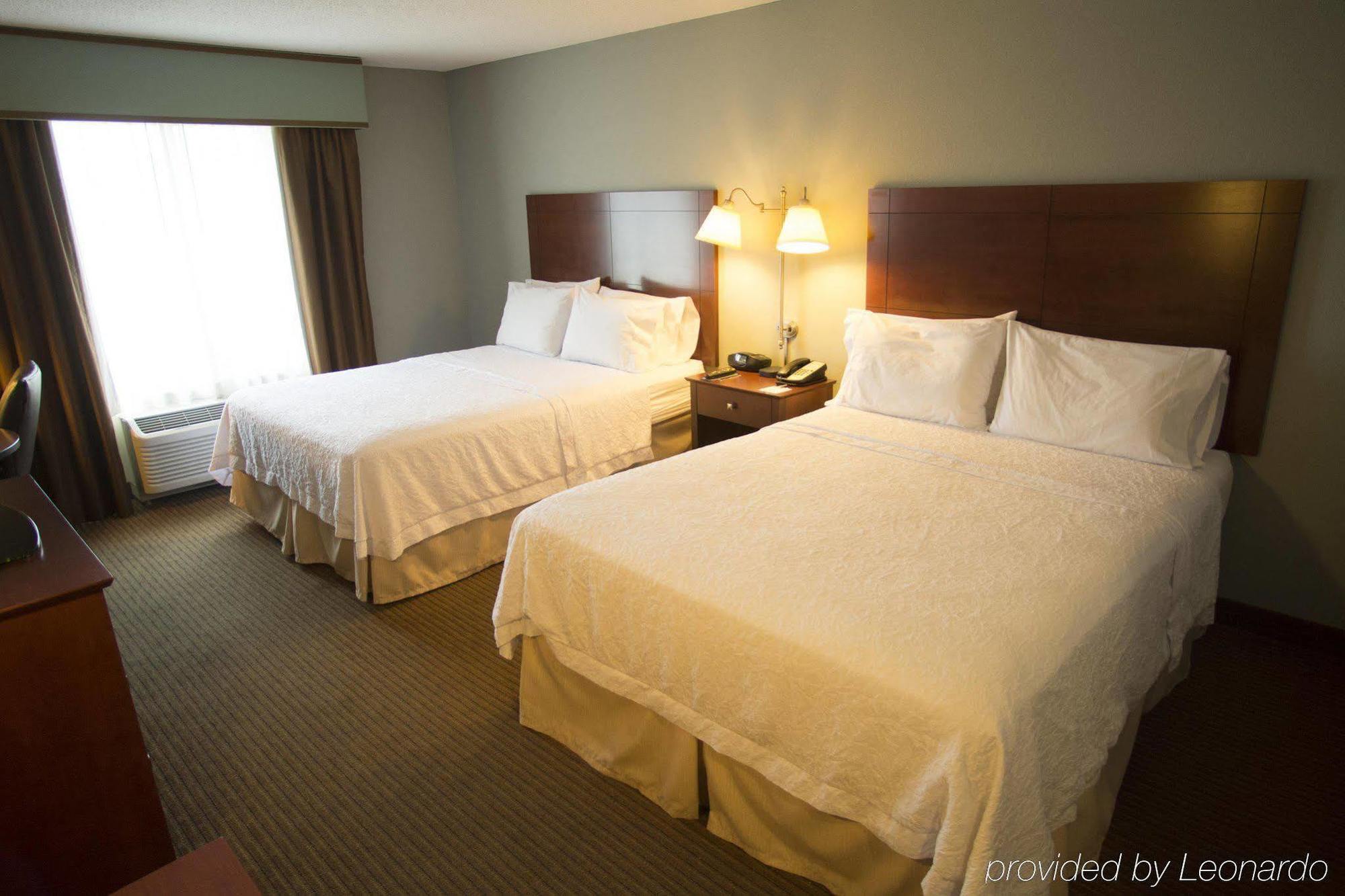 Hampton Inn Warsaw Extérieur photo